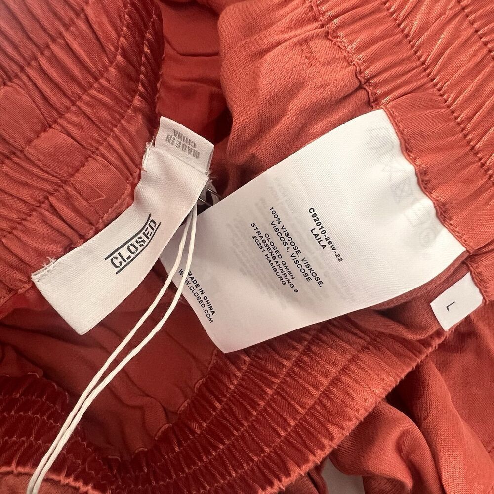 Closed Shorts Women’s Large‎ Satin Coral Vacation Comfort Pull On - Picture 3 of 6